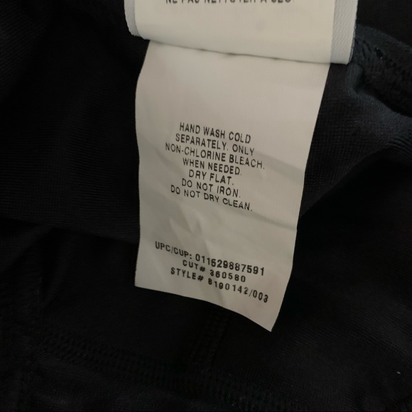 Speedo Black & Green Graffiti Swimsuit Sz 6 - Picture 8 of 8